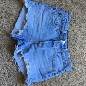 Levi’s 501 high-rise denim shorts